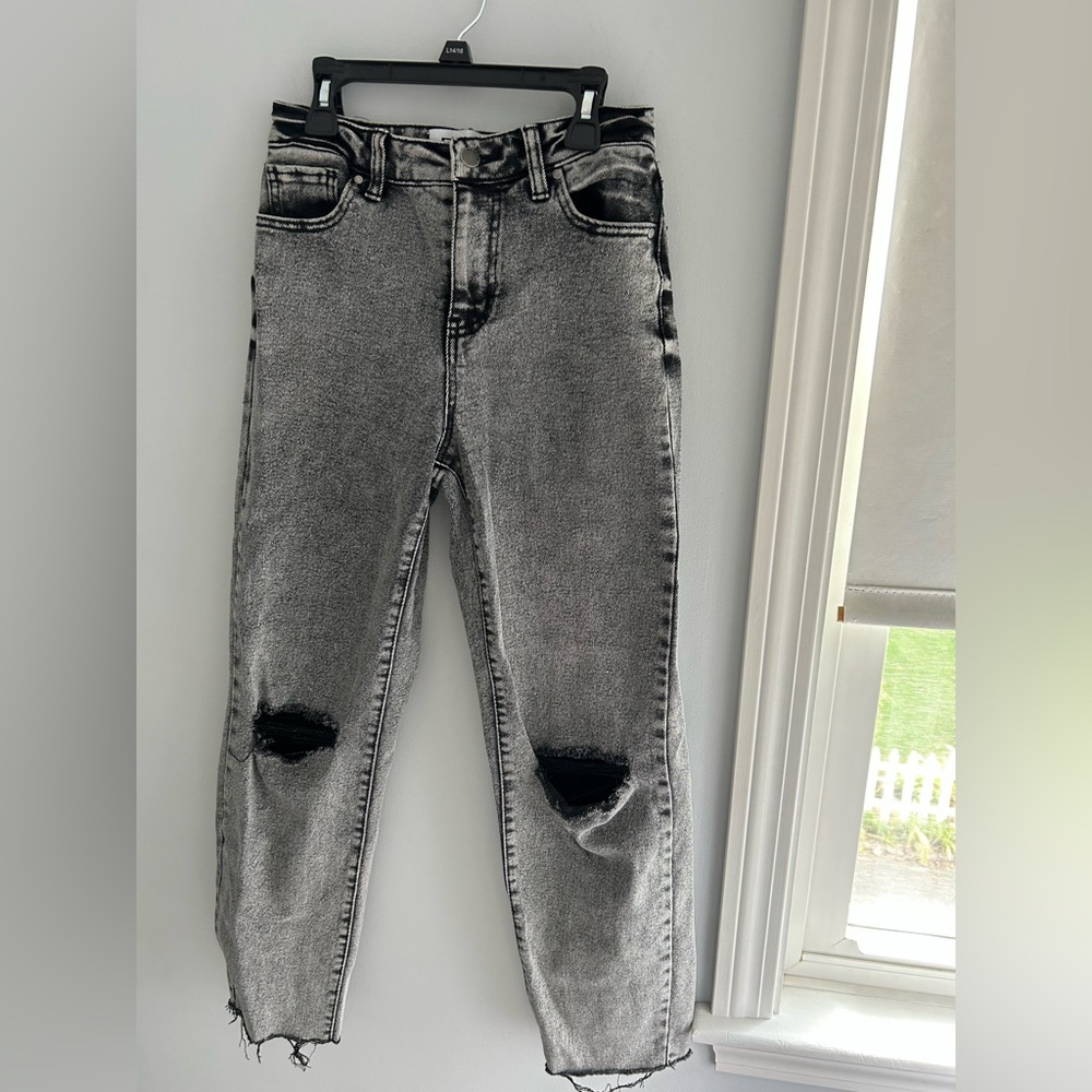 Gray High Rise Straight Leg Distressed Knee Jeans size 25